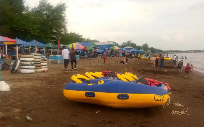 wisata pantai biru makassar