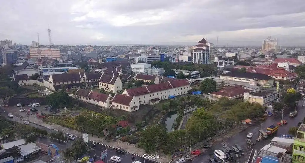 foto benteng fort rotterdam makassar