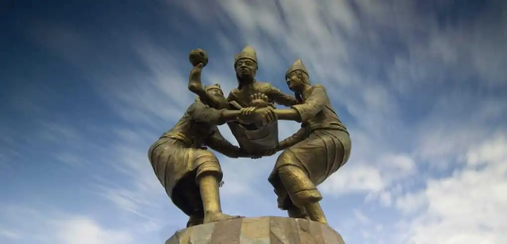 patung-di-pantai-losari